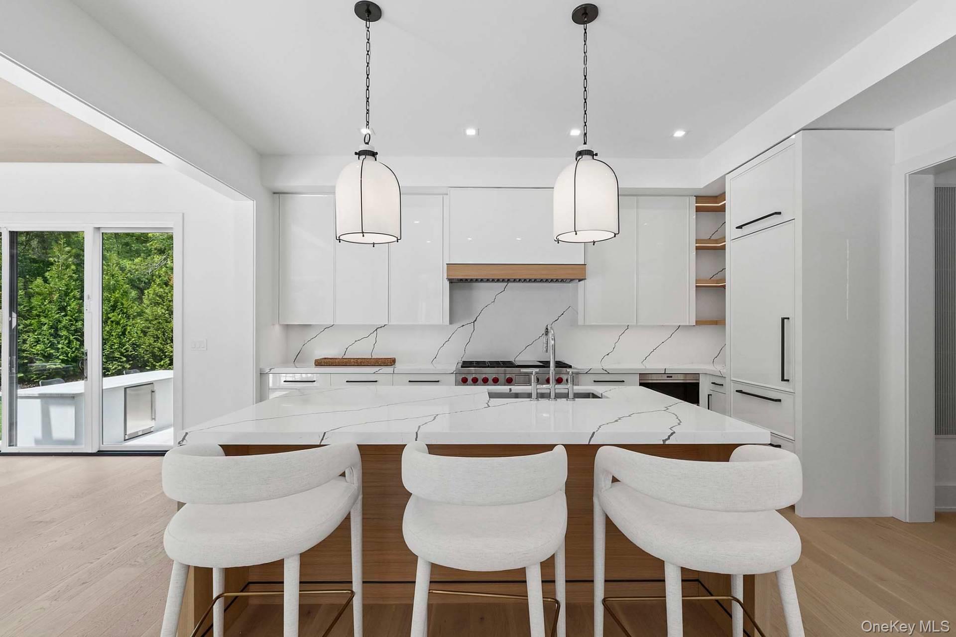 7 Lee Lane, Wainscott, NY 11975