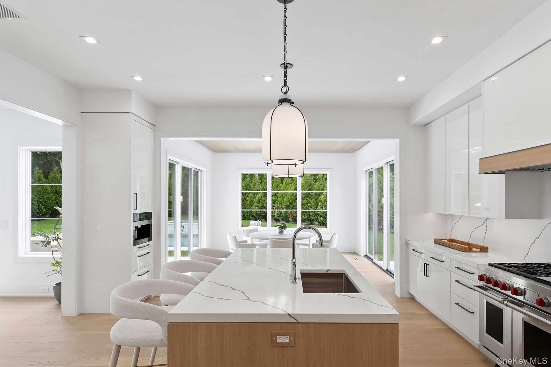 7 Lee Lane, Wainscott, NY 11975