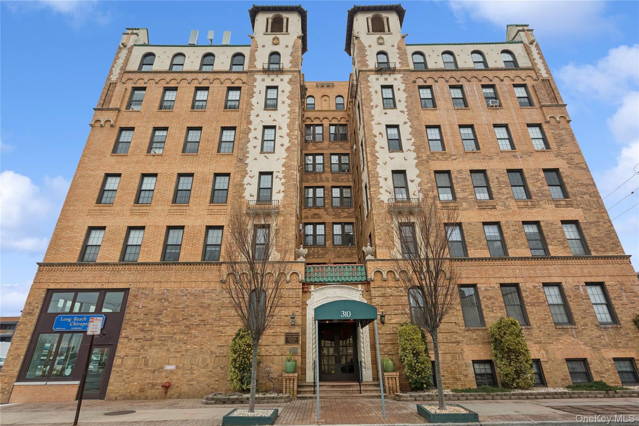 310 Riverside Boulevard # 1H, Long Beach, NY 11561