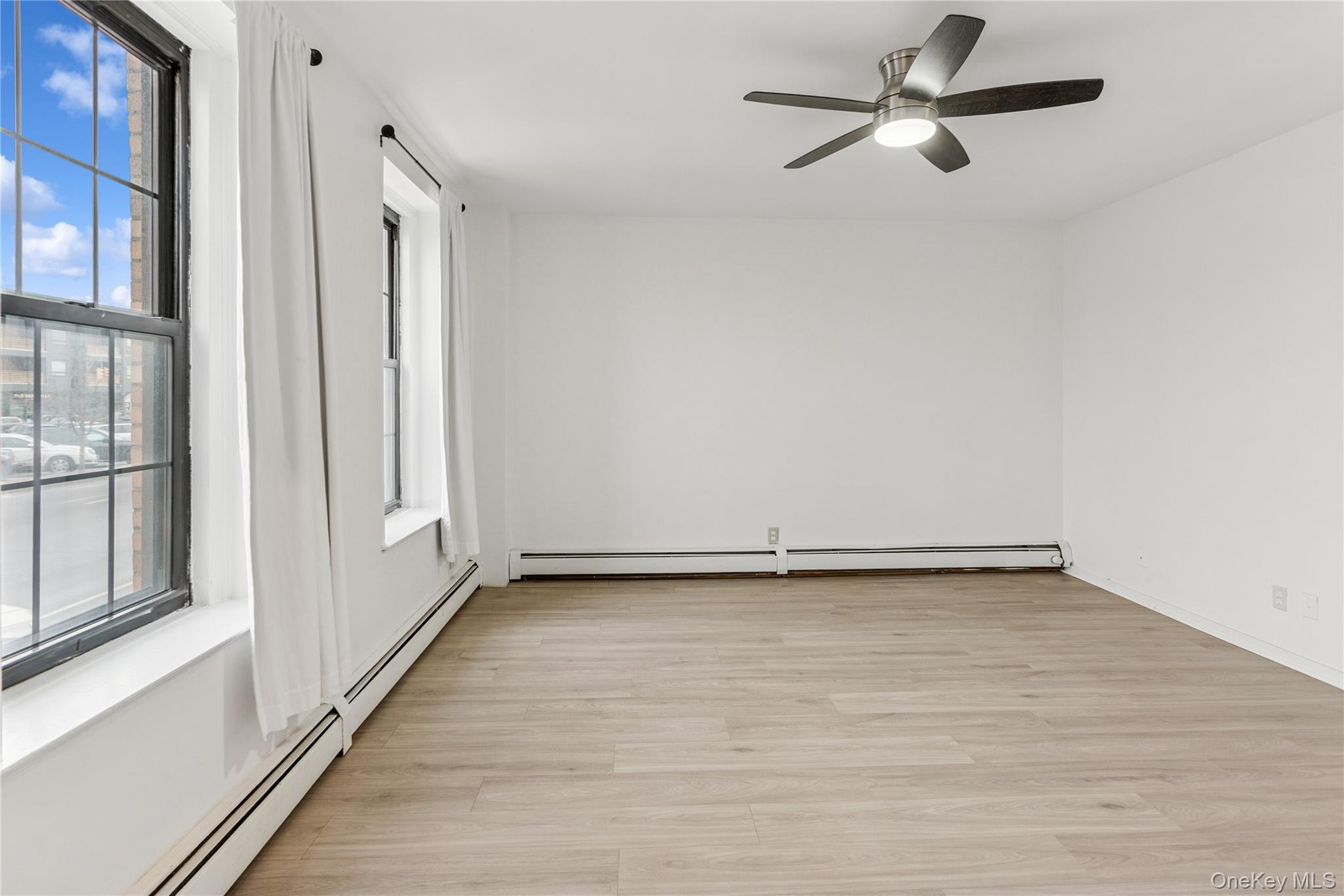 310 Riverside Boulevard # 1H, Long Beach, NY 11561