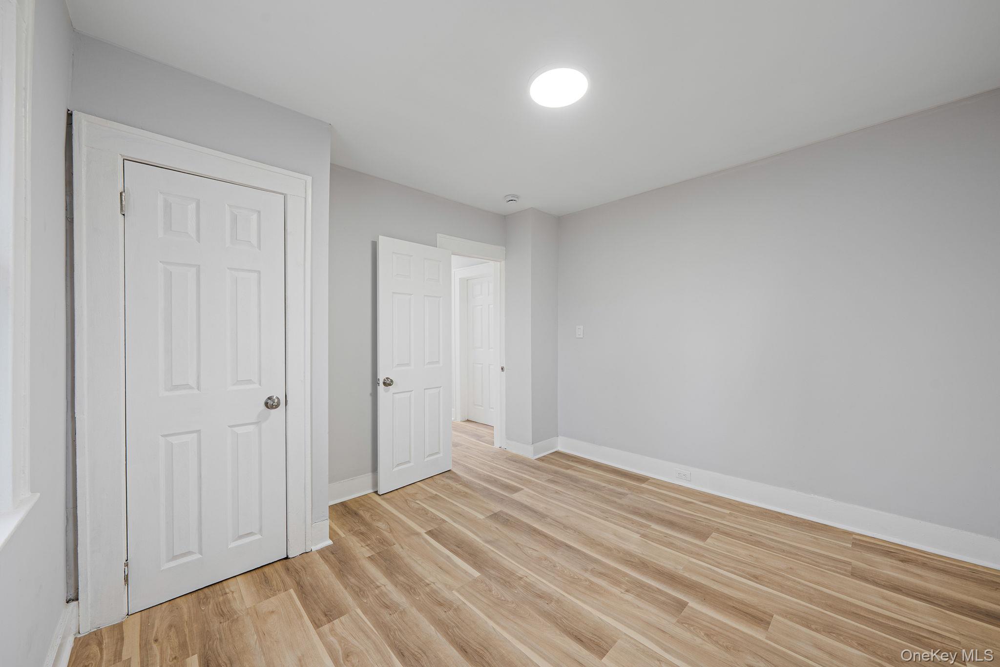 33 Willow Avenue, Freeport, NY 11520