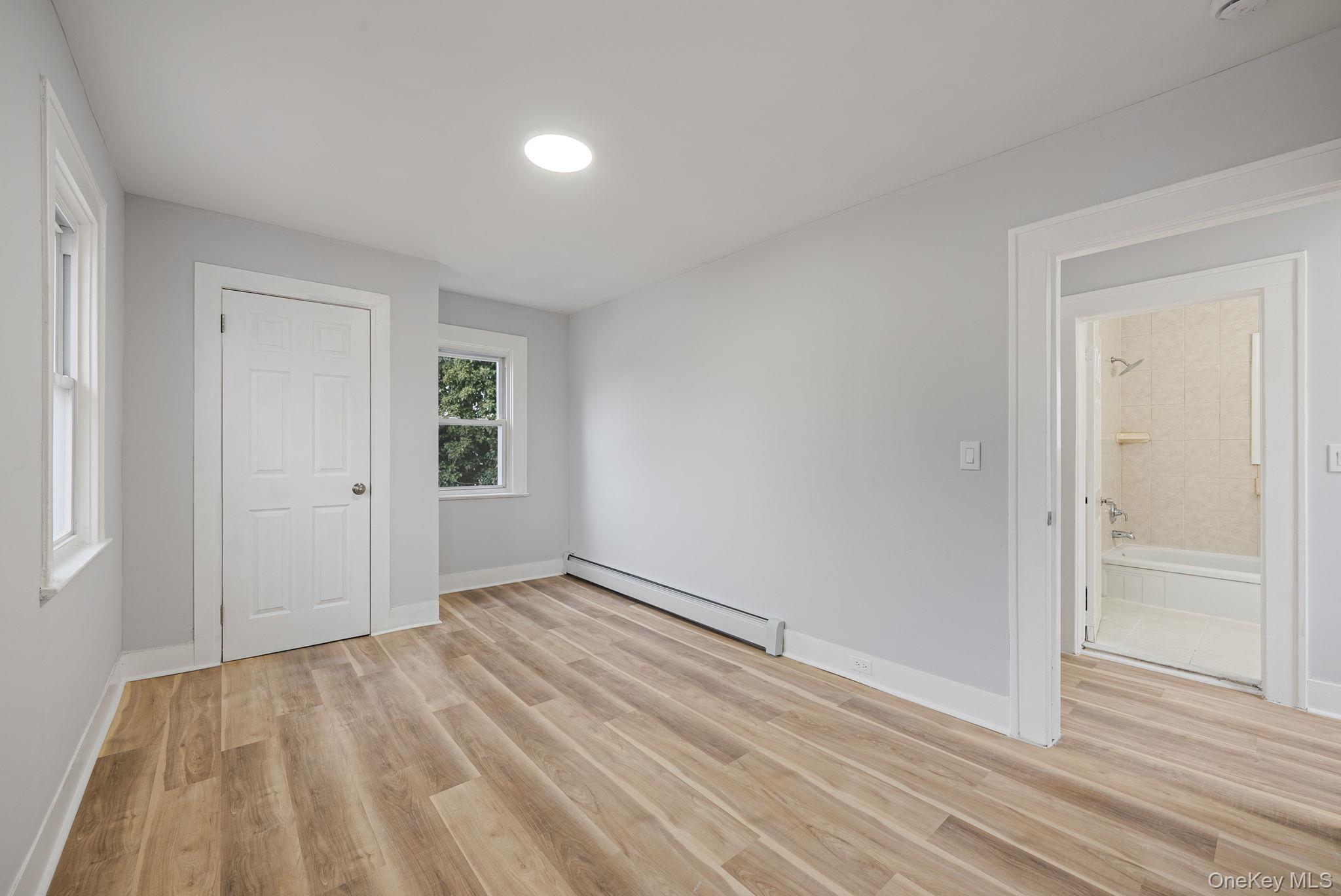 33 Willow Avenue, Freeport, NY 11520