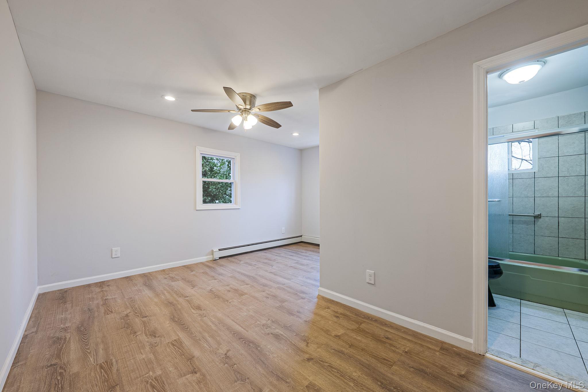 33 Willow Avenue, Freeport, NY 11520