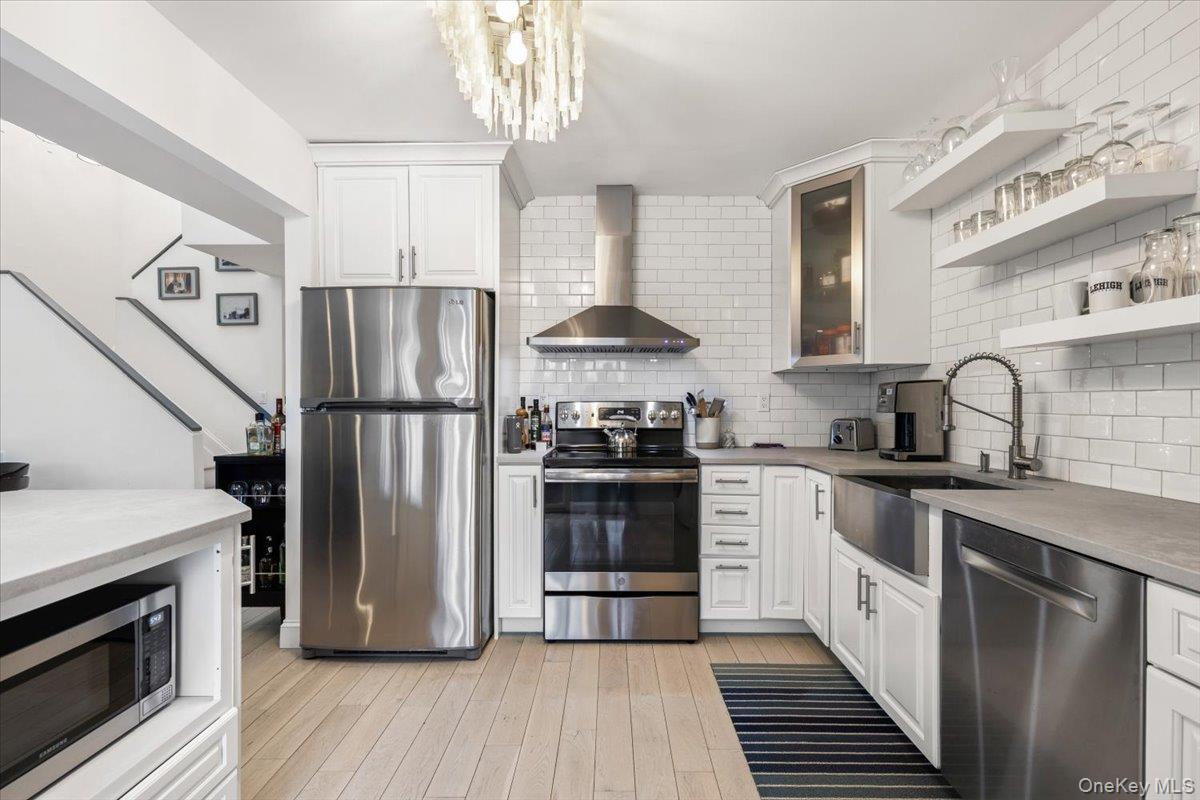 23 Waters Edge, Chappaqua, NY 10514