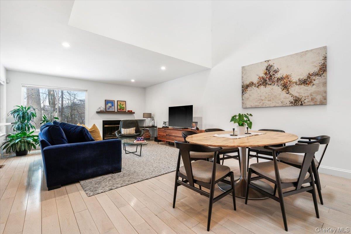 23 Waters Edge, Chappaqua, NY 10514