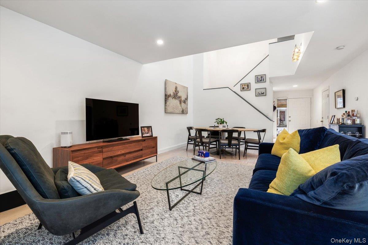 23 Waters Edge, Chappaqua, NY 10514