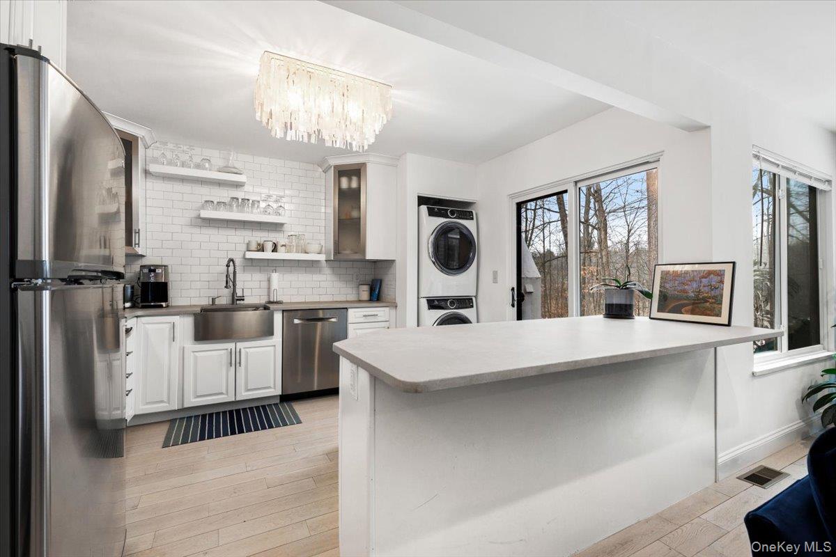 23 Waters Edge, Chappaqua, NY 10514