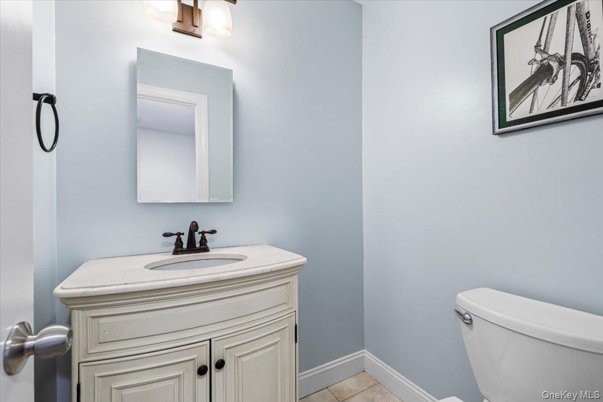 23 Waters Edge, Chappaqua, NY 10514