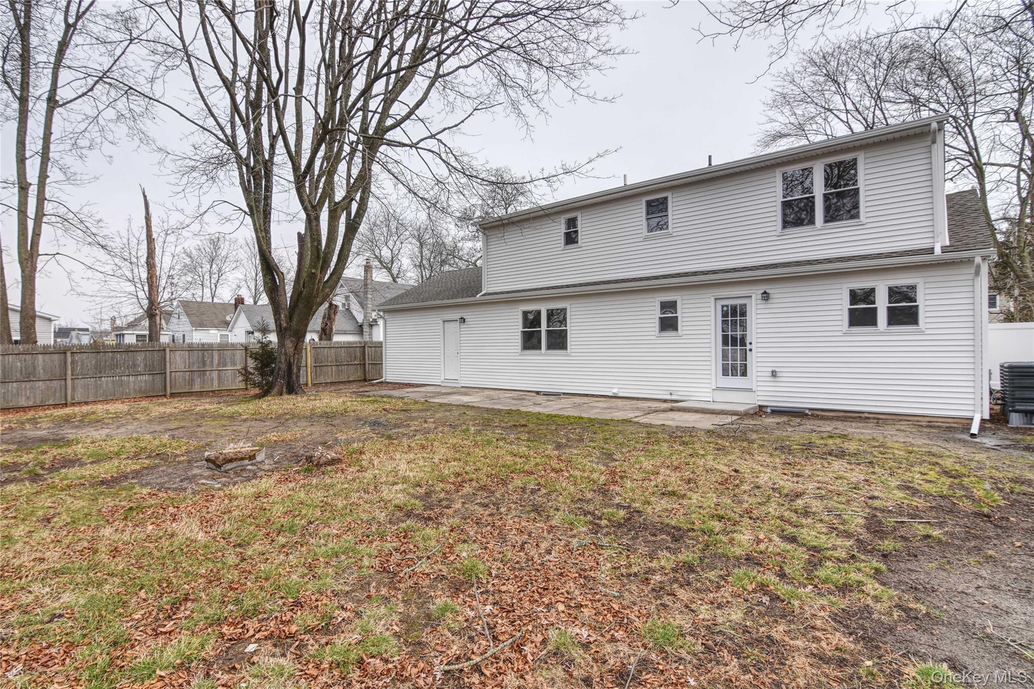 26 Clinton Street, Center Moriches, NY 11934