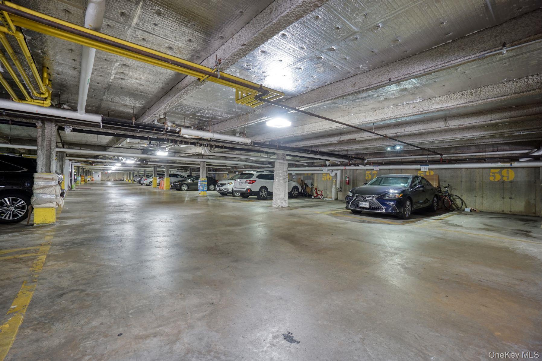 171 Great Neck Road # 3B, Great Neck, NY 11021