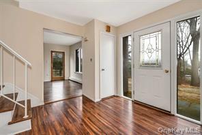 36 Bevin Road, Northport, NY 11768