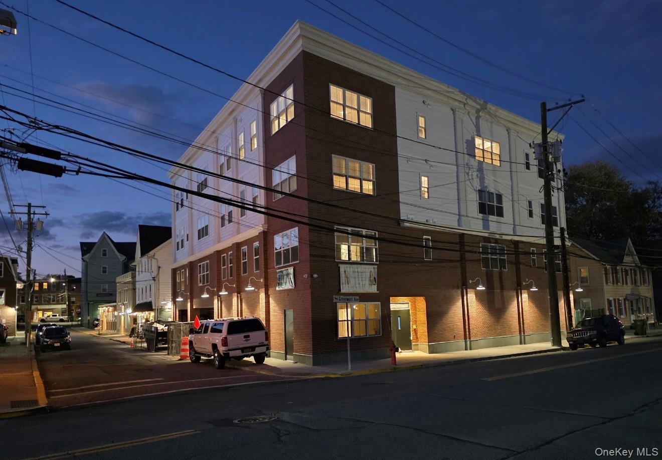 122 Greenwich Avenue # 201, Goshen, NY 10924