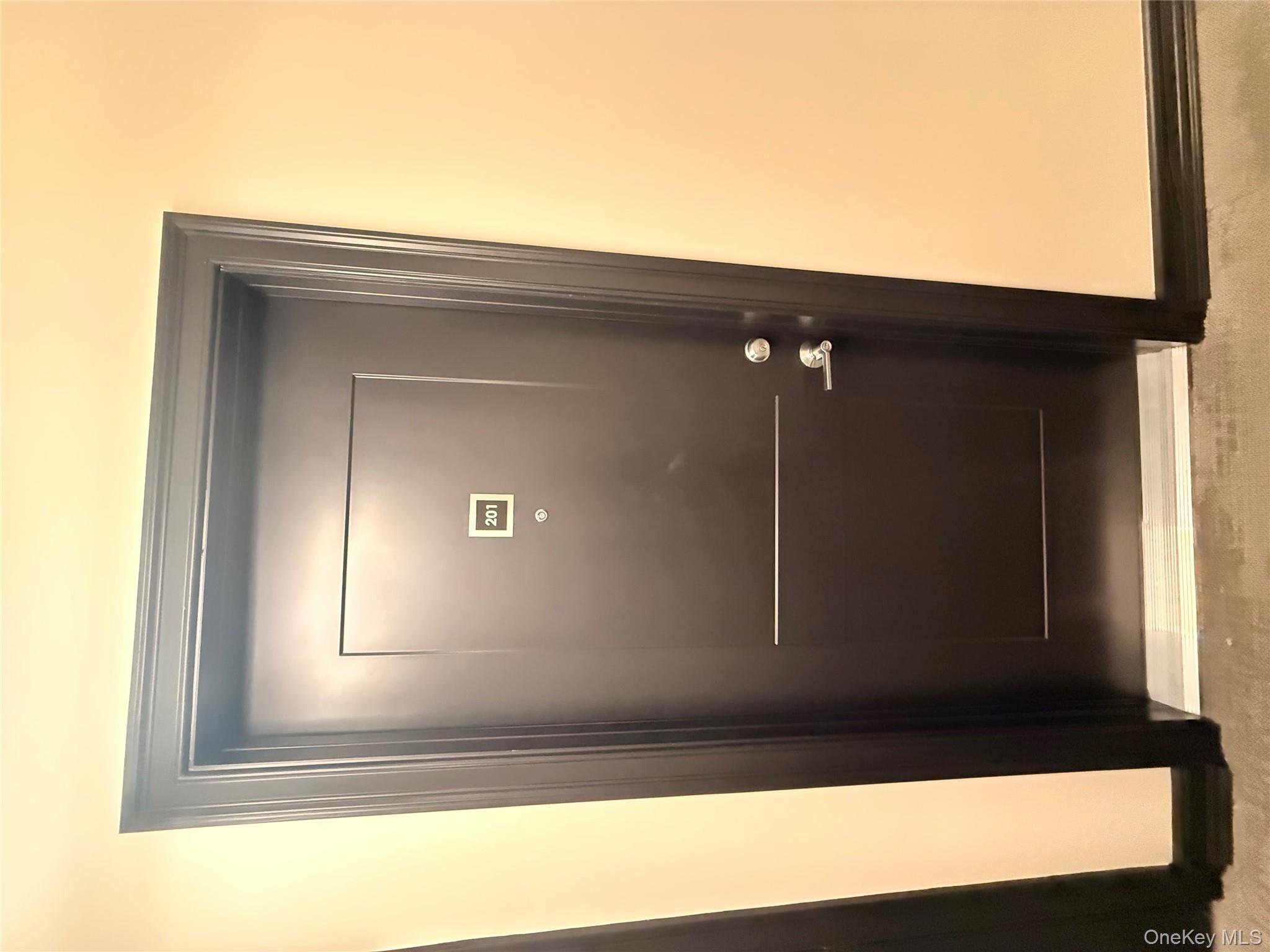 122 Greenwich Avenue # 201, Goshen, NY 10924