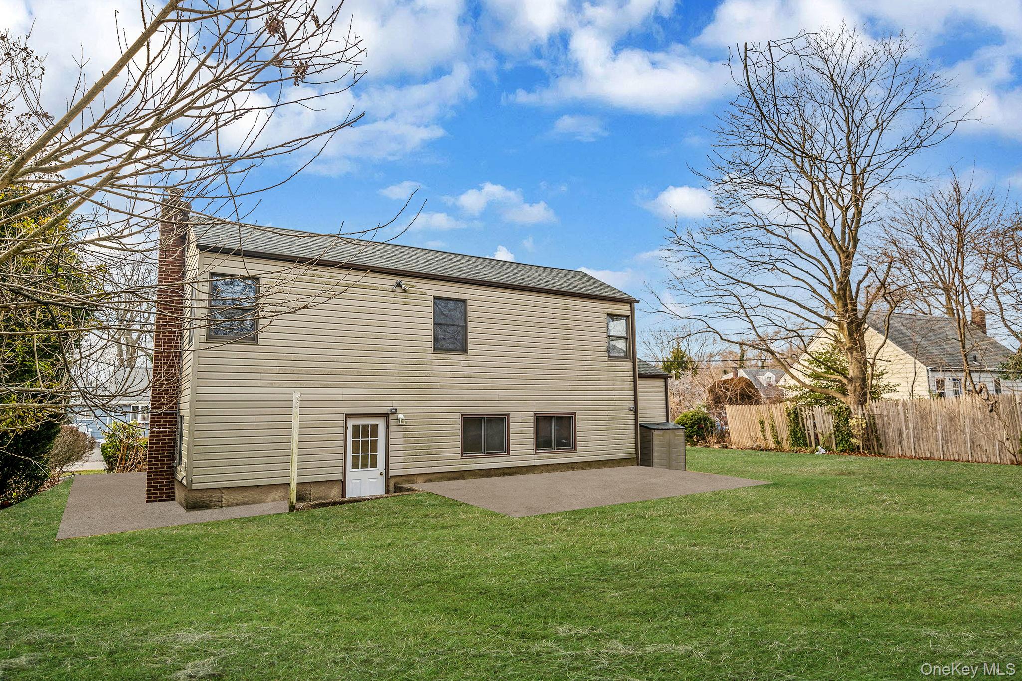 119 Foster Road, Ronkonkoma, NY 11779