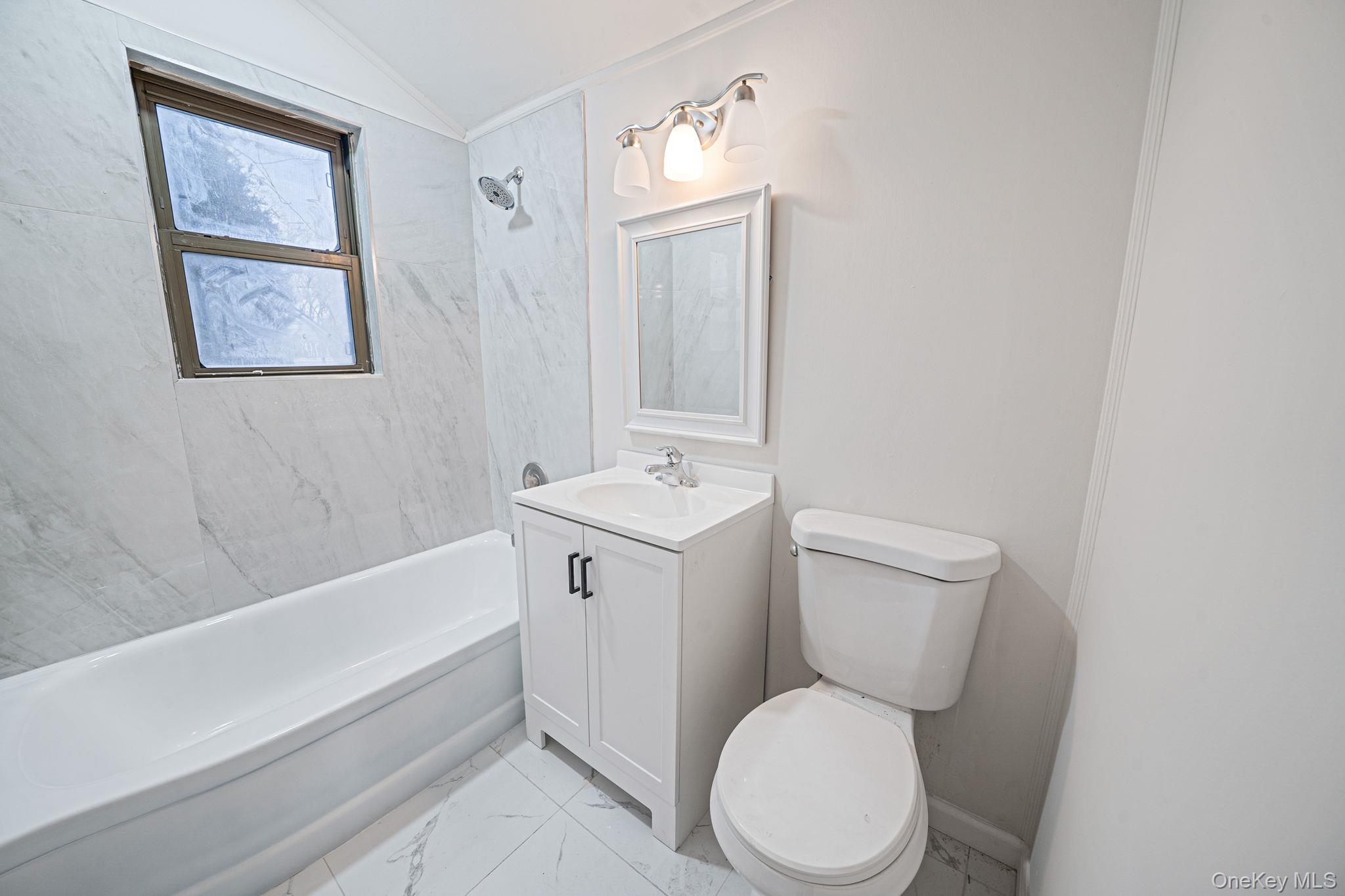 119 Foster Road, Ronkonkoma, NY 11779