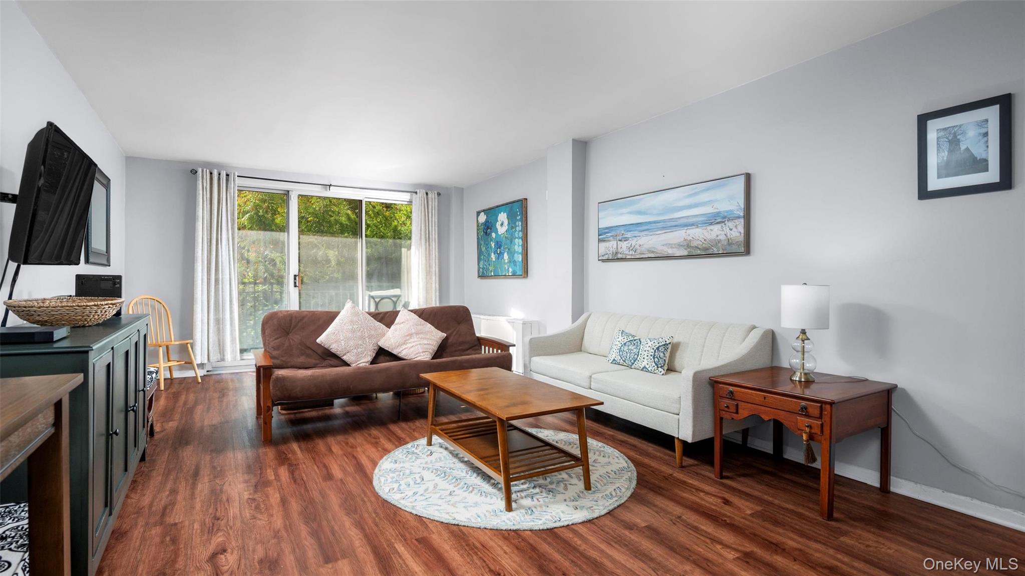 20 Old Mamaroneck Road # 2D, White Plains, NY 10605