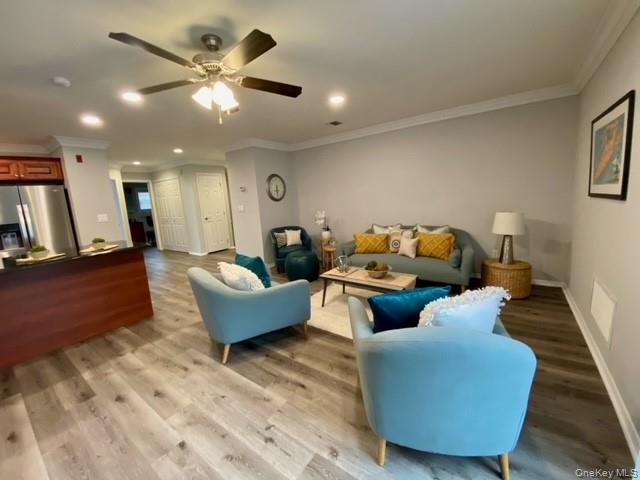 24 Neal # 24, South Setauket, NY 11720