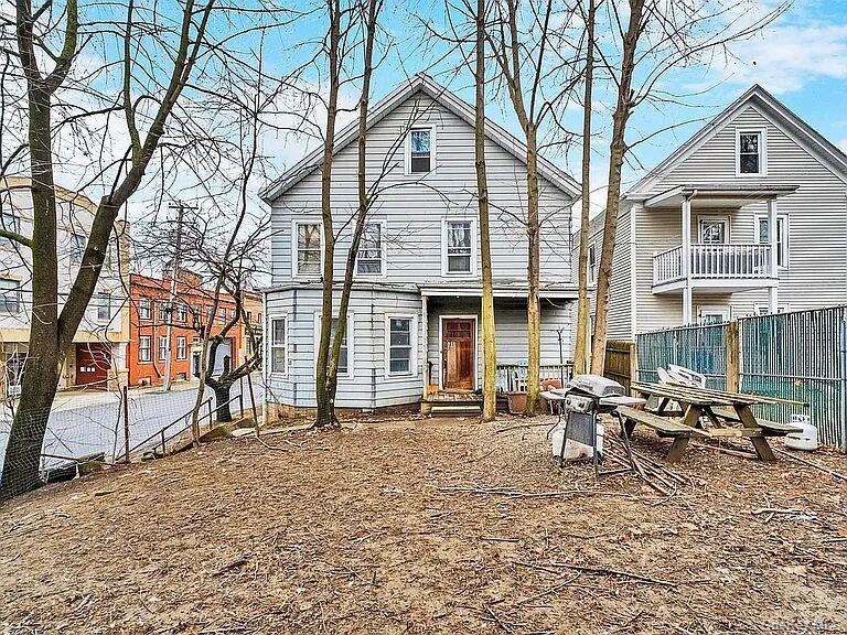 16 Park Place # 1, Poughkeepsie, NY 12601