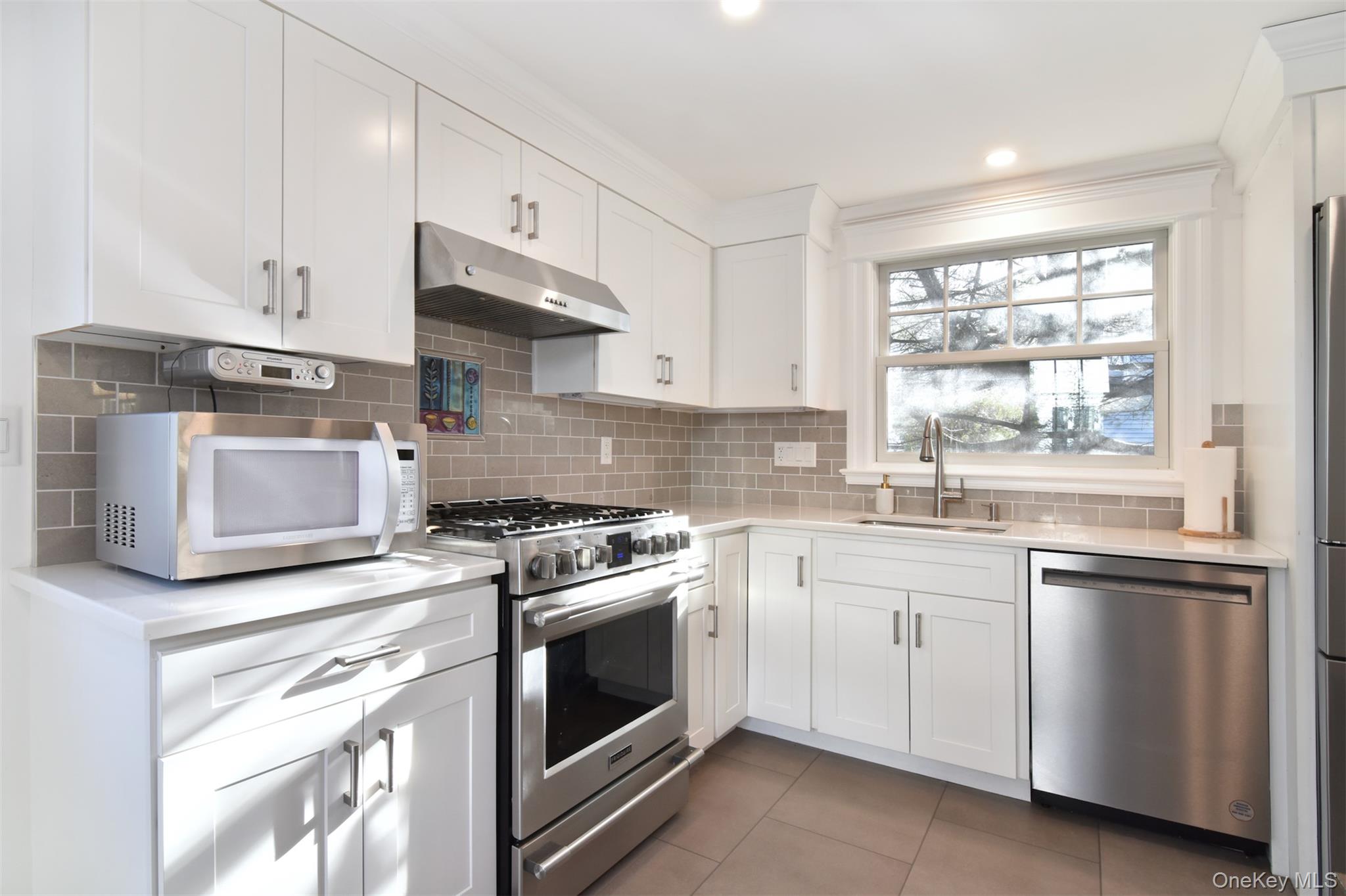 8 Washington Place, Tarrytown, NY 10591