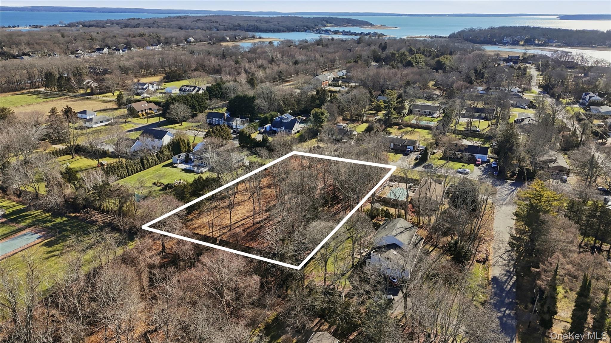 375 Moose Trail, Cutchogue, NY 11935