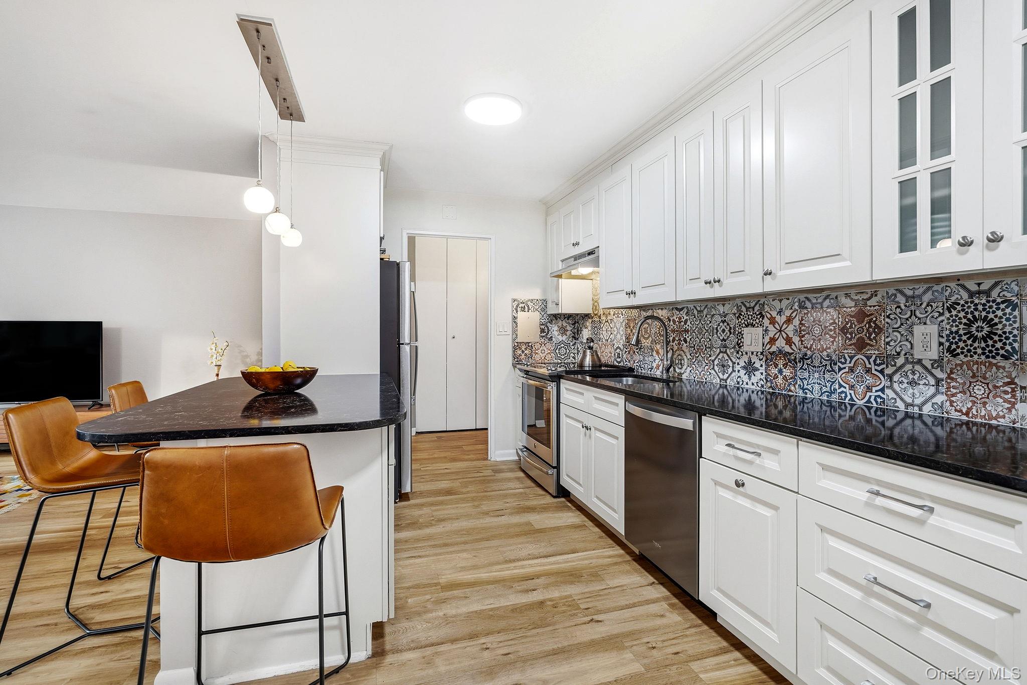 100 High Point Drive # 306, Hartsdale, NY 10530