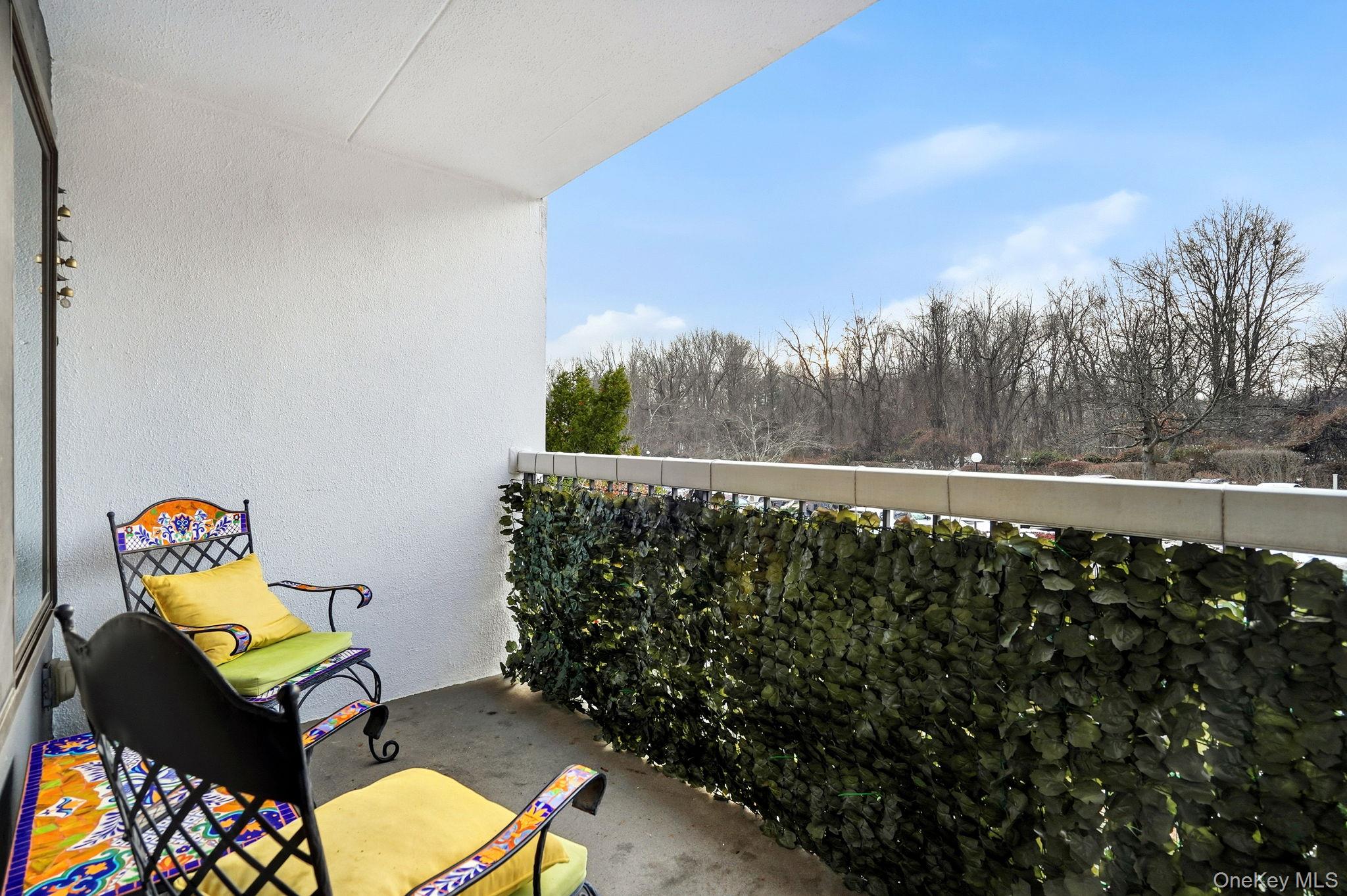 100 High Point Drive # 306, Hartsdale, NY 10530