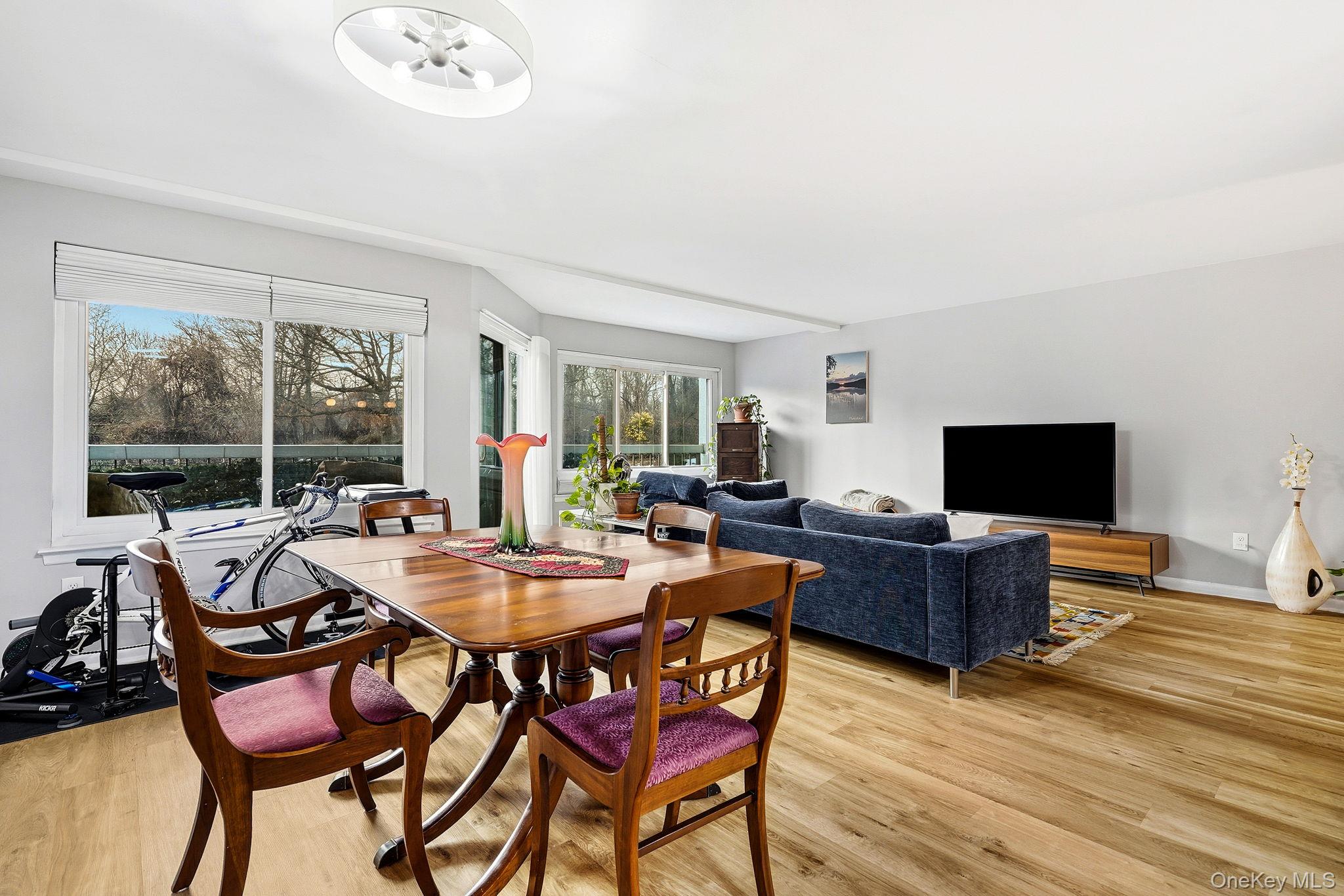 100 High Point Drive # 306, Hartsdale, NY 10530