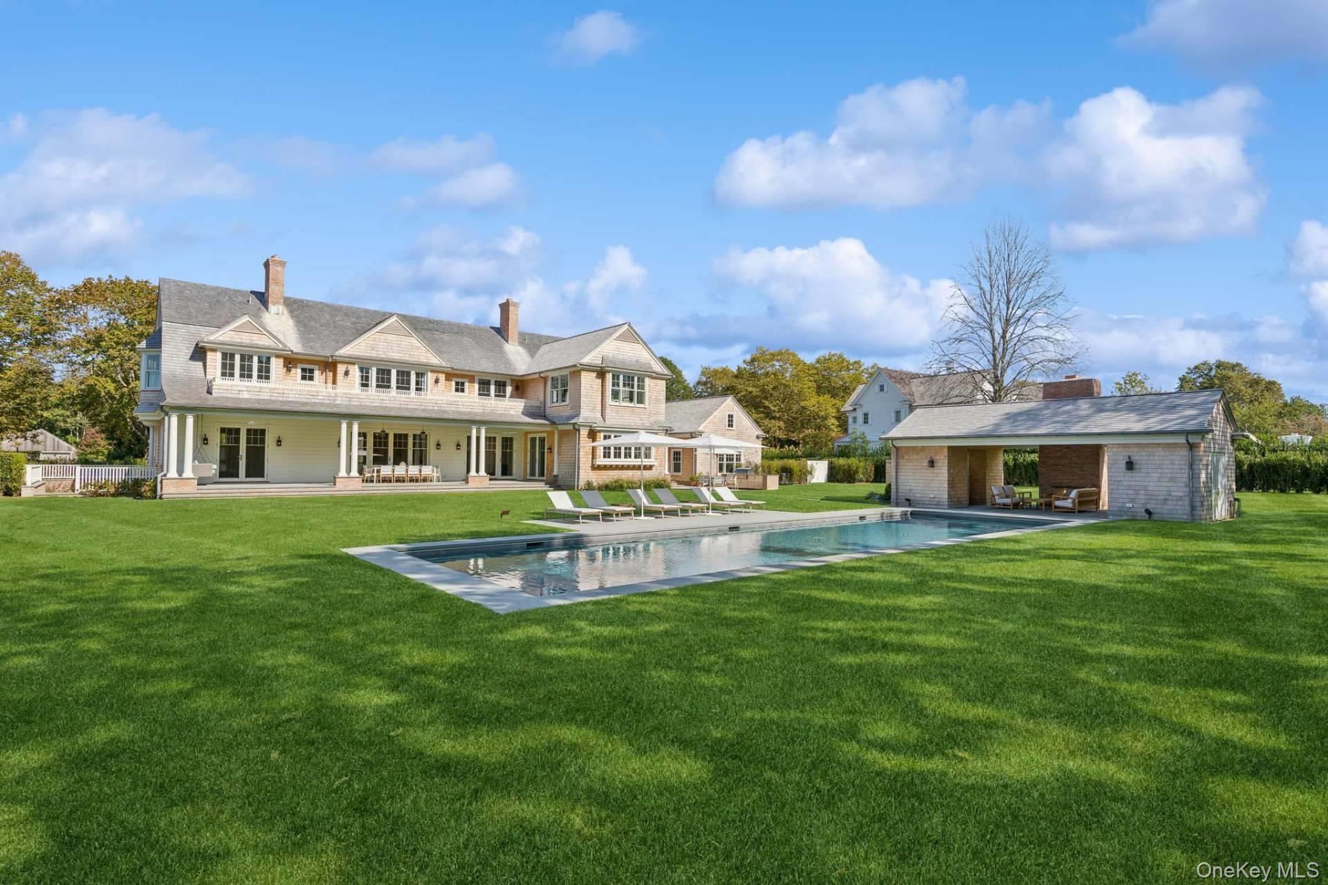 10 Pondview Lane, East Hampton, NY 11937