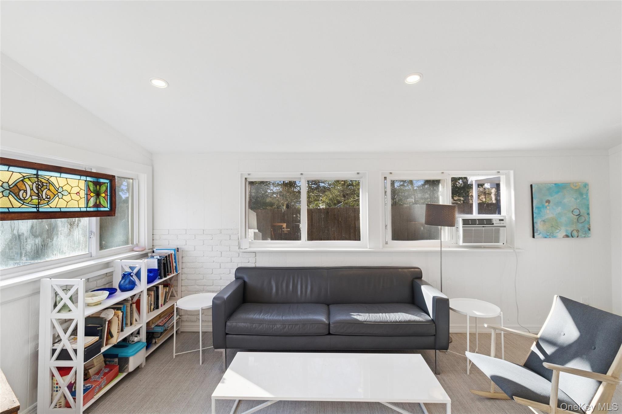 165 Springville Road # A, Hampton Bays, NY 11946