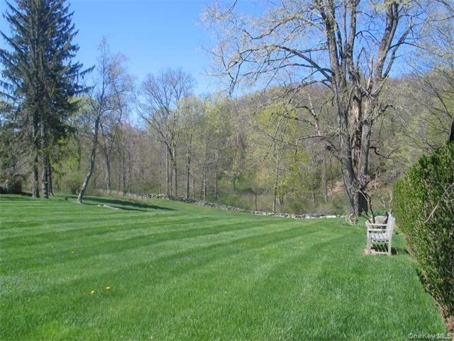 703 Croton Lake Road, Mount Kisco, NY 10549