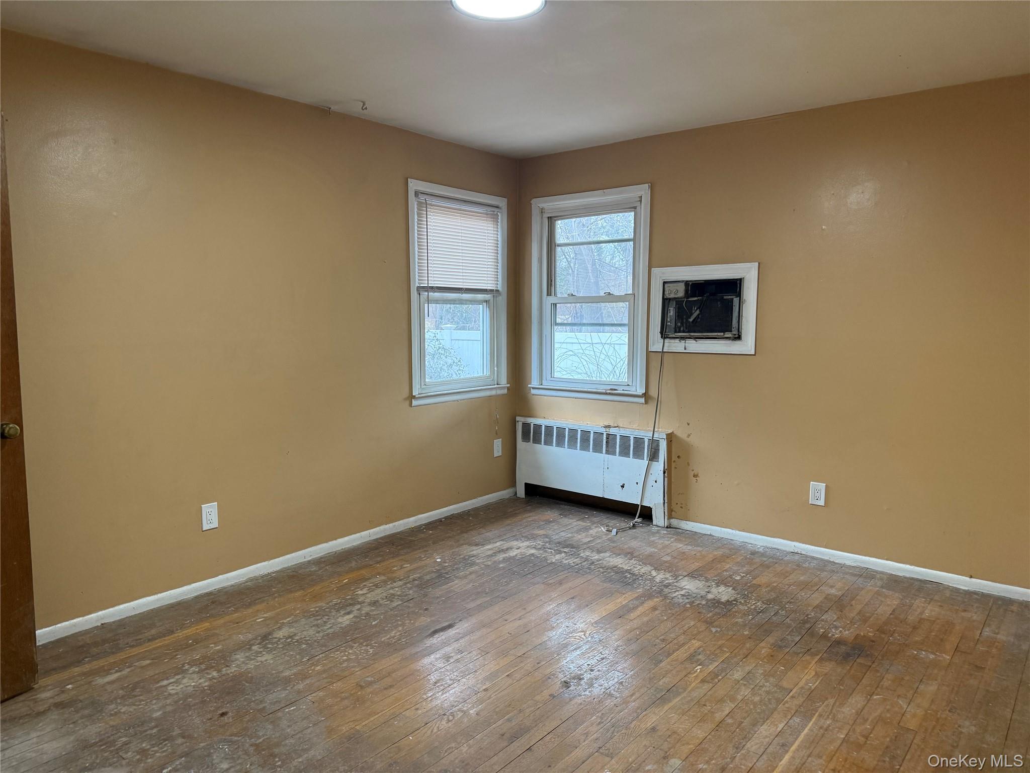 2331 Neptune Avenue, Seaford, NY 11783