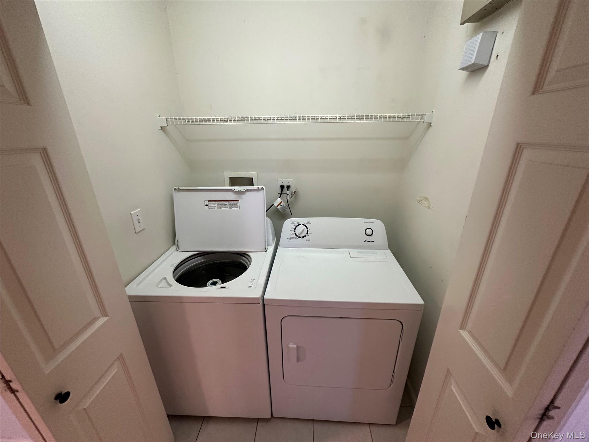 47 Summerfield Lane N, Riverhead, NY 11901