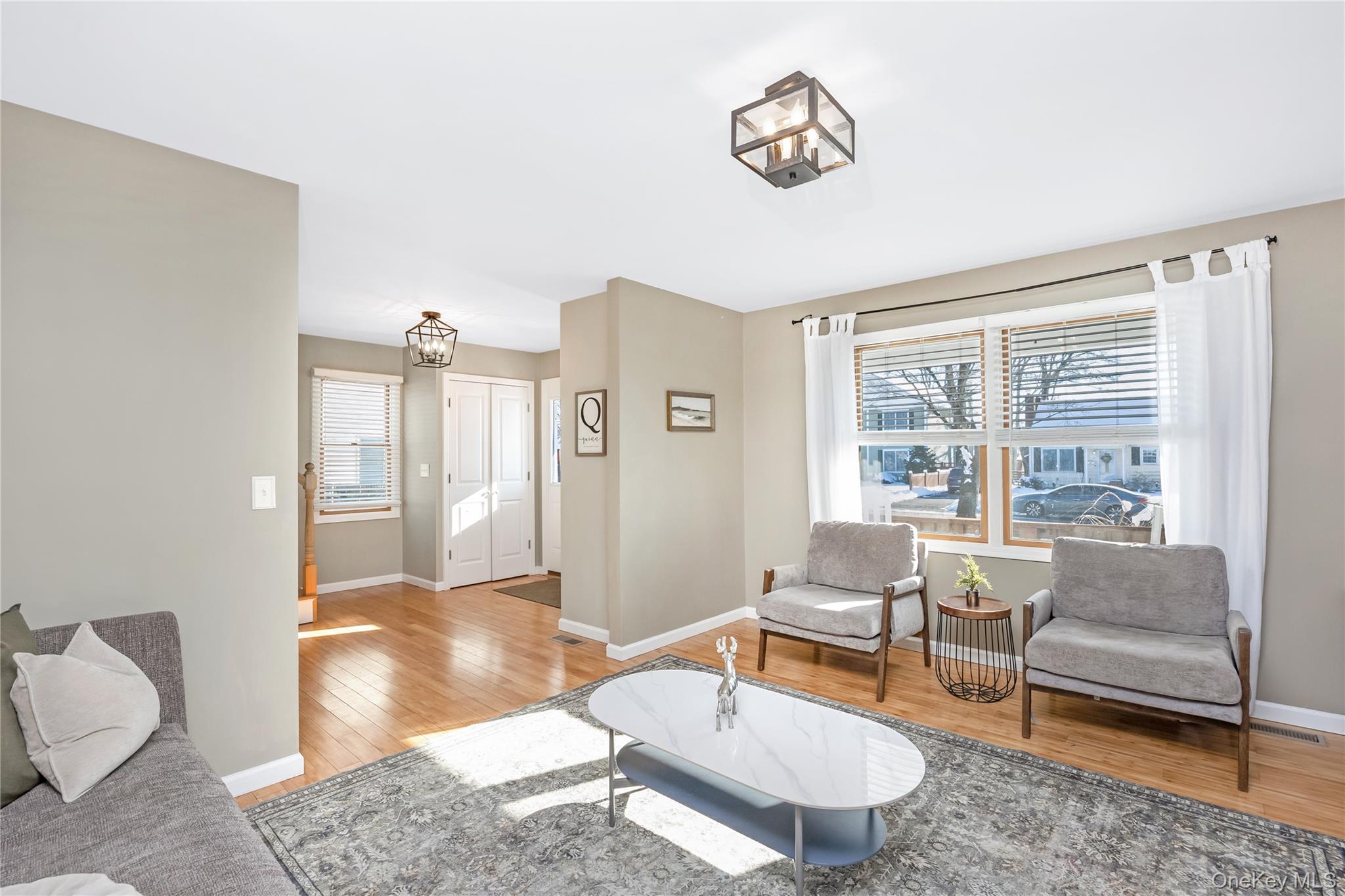 15 Irving Place, Islip Terrace, NY 11752