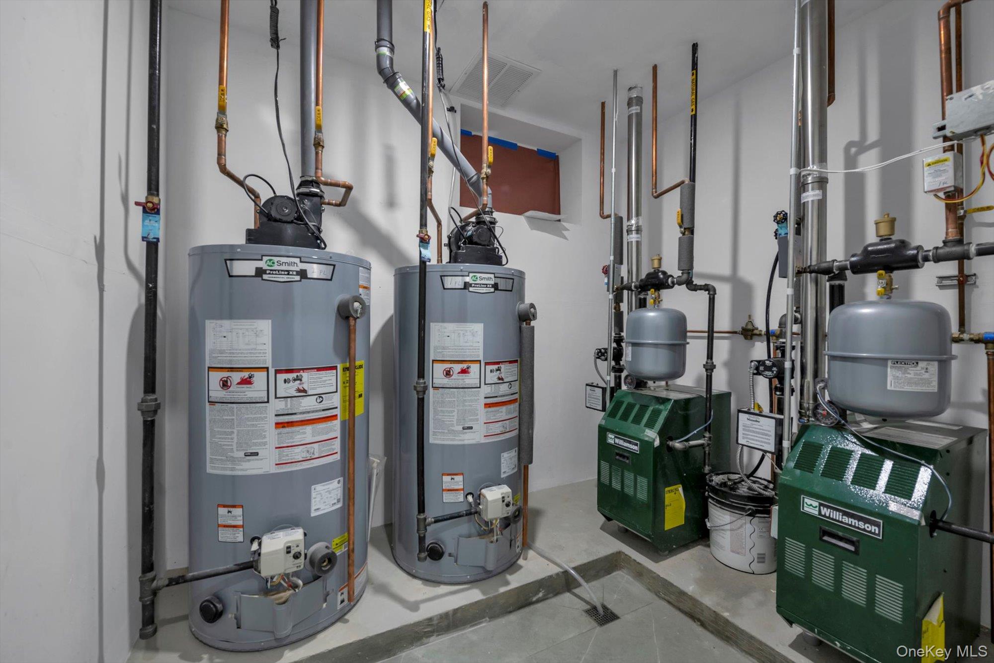 9214 88th Avenue, Woodhaven, NY 11421