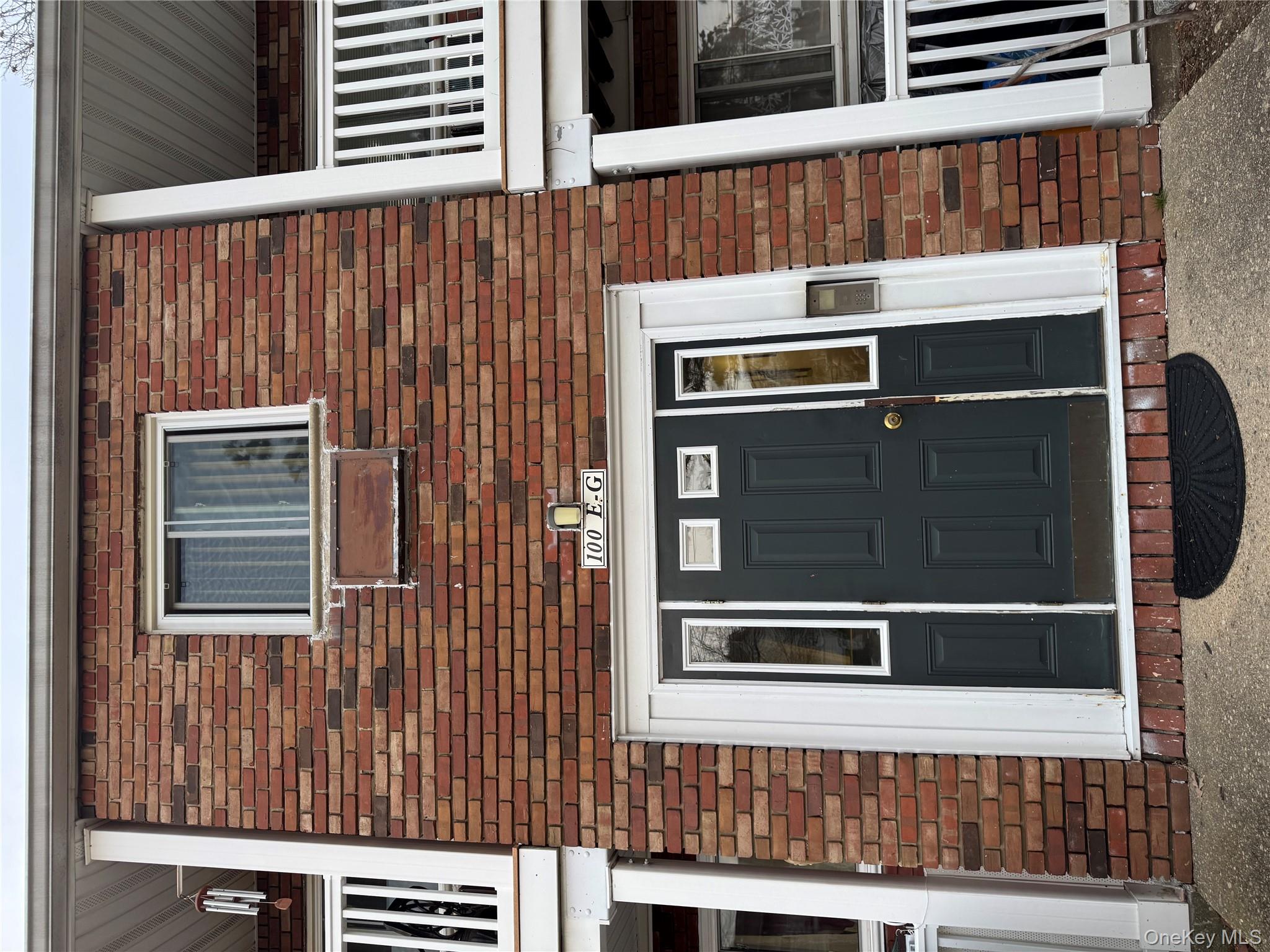 100 Hawthorne Avenue, Central Islip, NY 11722