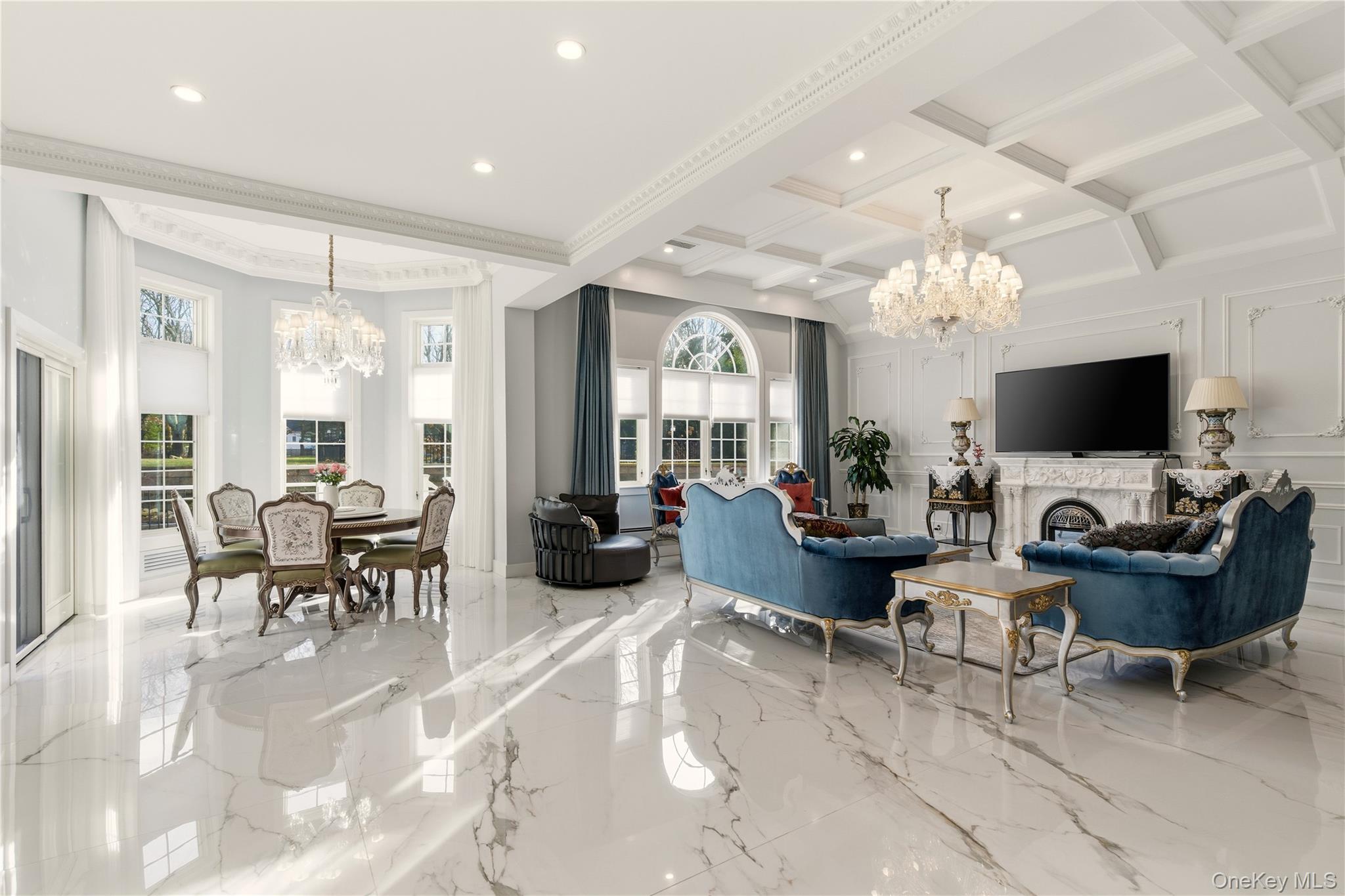 265 Laurel Lane, Laurel Hollow, NY 11791