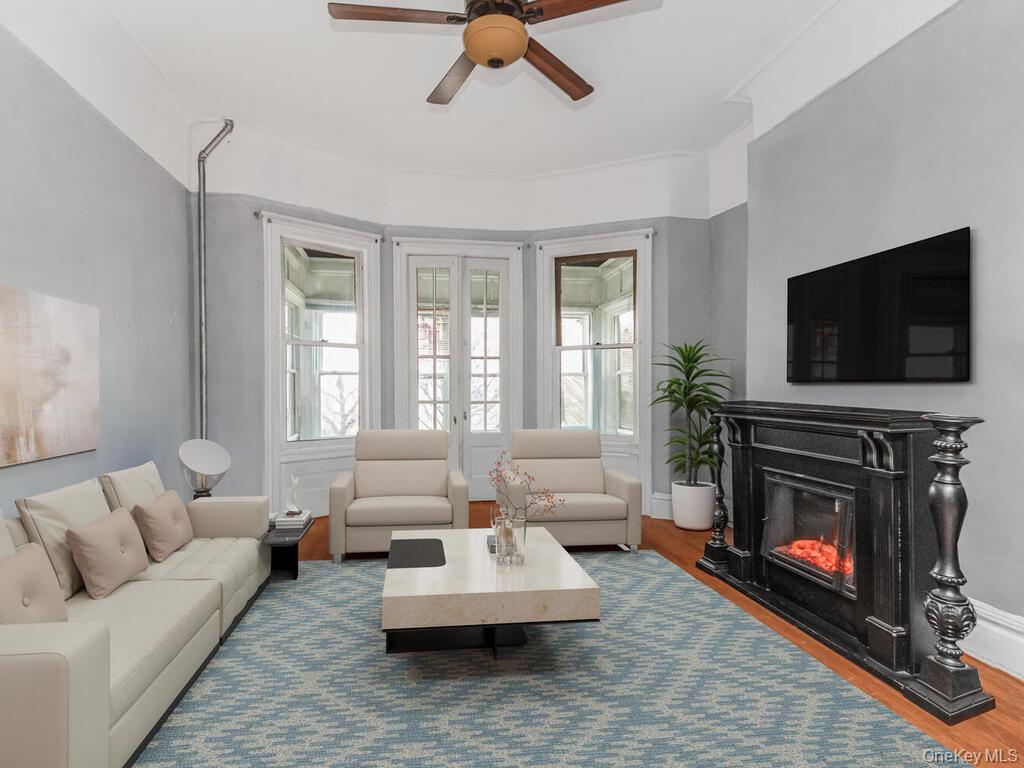 2215 Bruckner Boulevard, Bronx, NY 10472