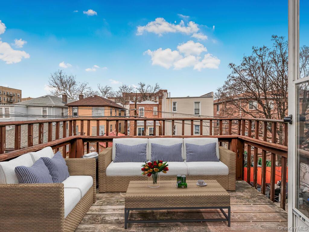 2215 Bruckner Boulevard, Bronx, NY 10472