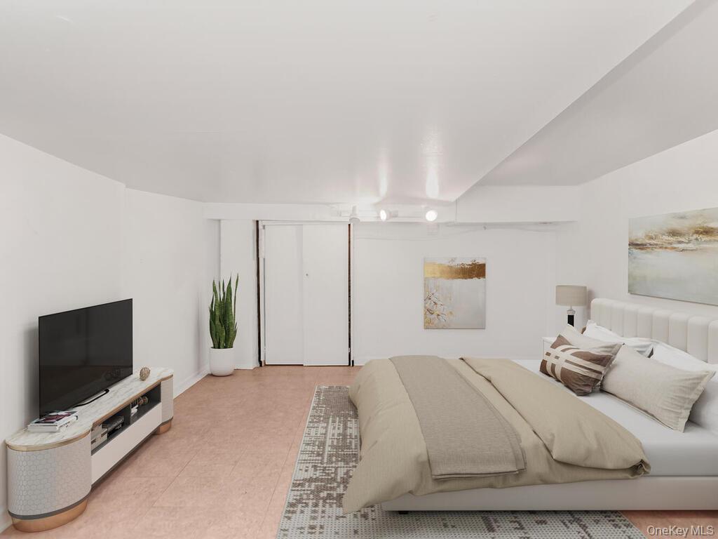 2215 Bruckner Boulevard, Bronx, NY 10472