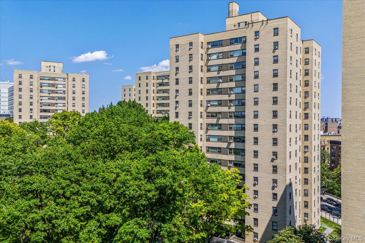 7 Fordham Hill Ova # 7G, Bronx, NY 10468