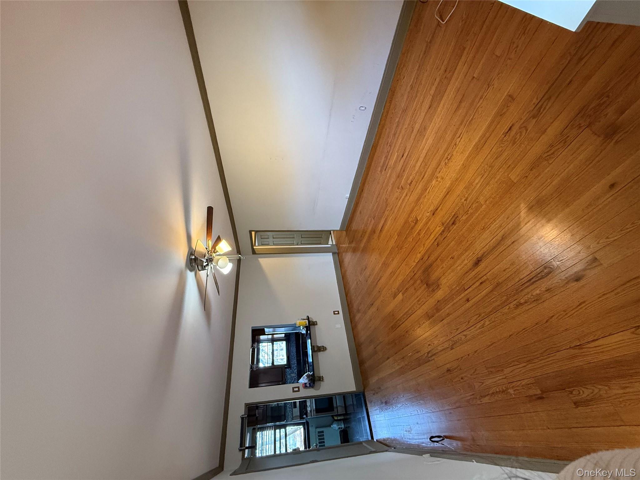 40 Terrace Circle # 4C, Great Neck, NY 11021