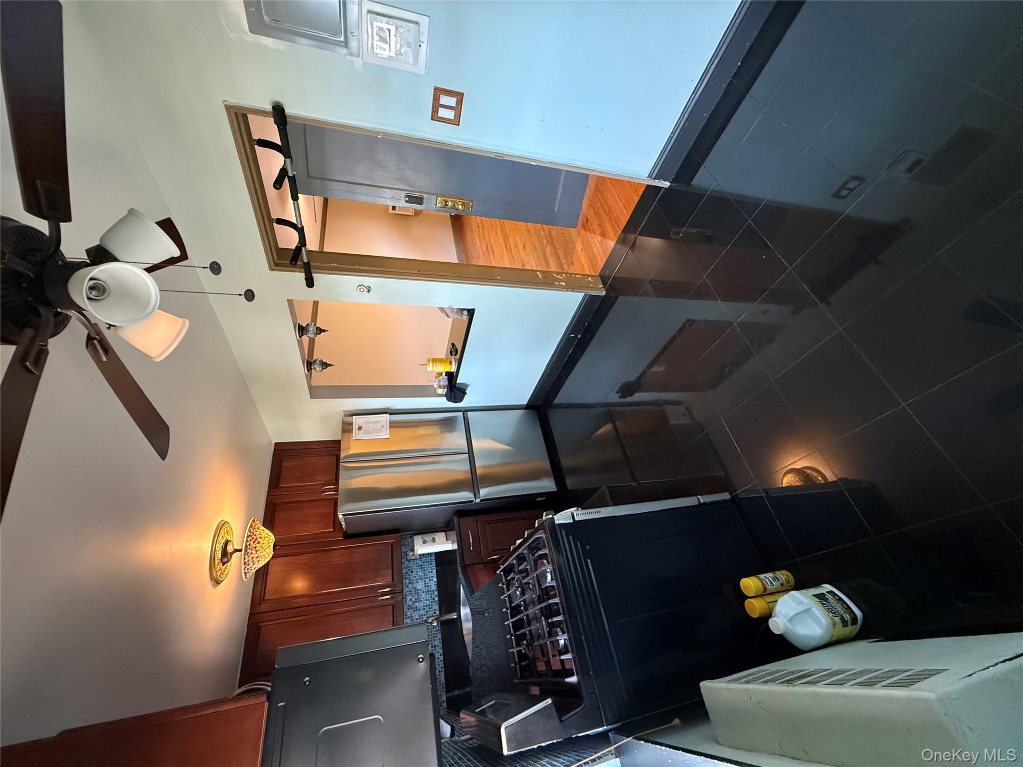 40 Terrace Circle # 4C, Great Neck, NY 11021