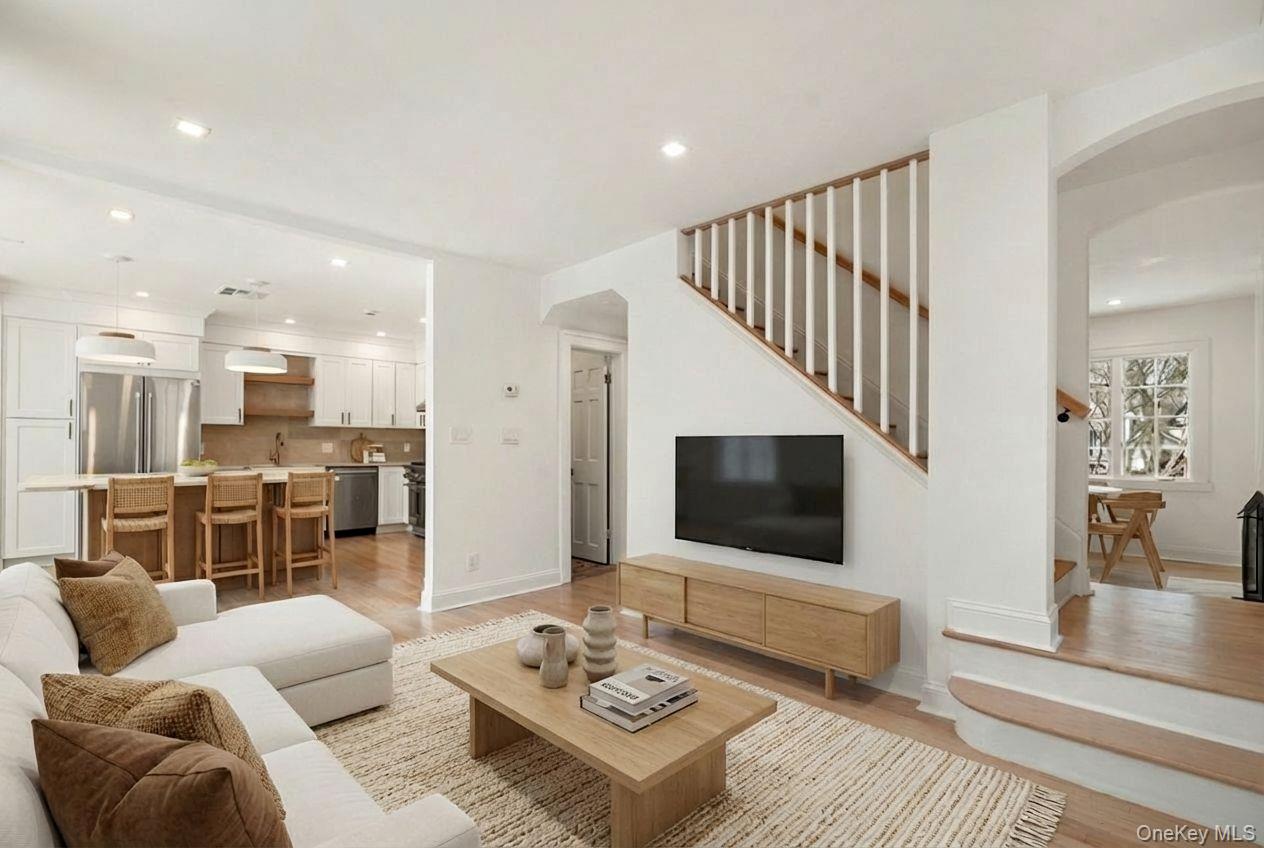 7 Fernwood Avenue, Rye, NY 10580