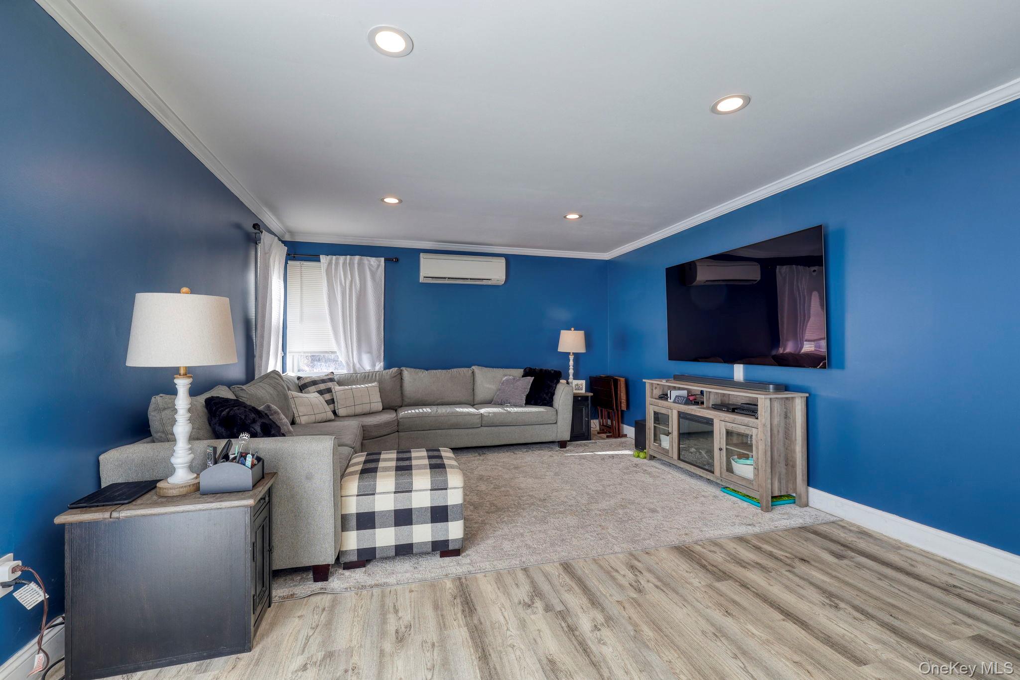 210 Overlook Road, Poughkeepsie, NY 12603