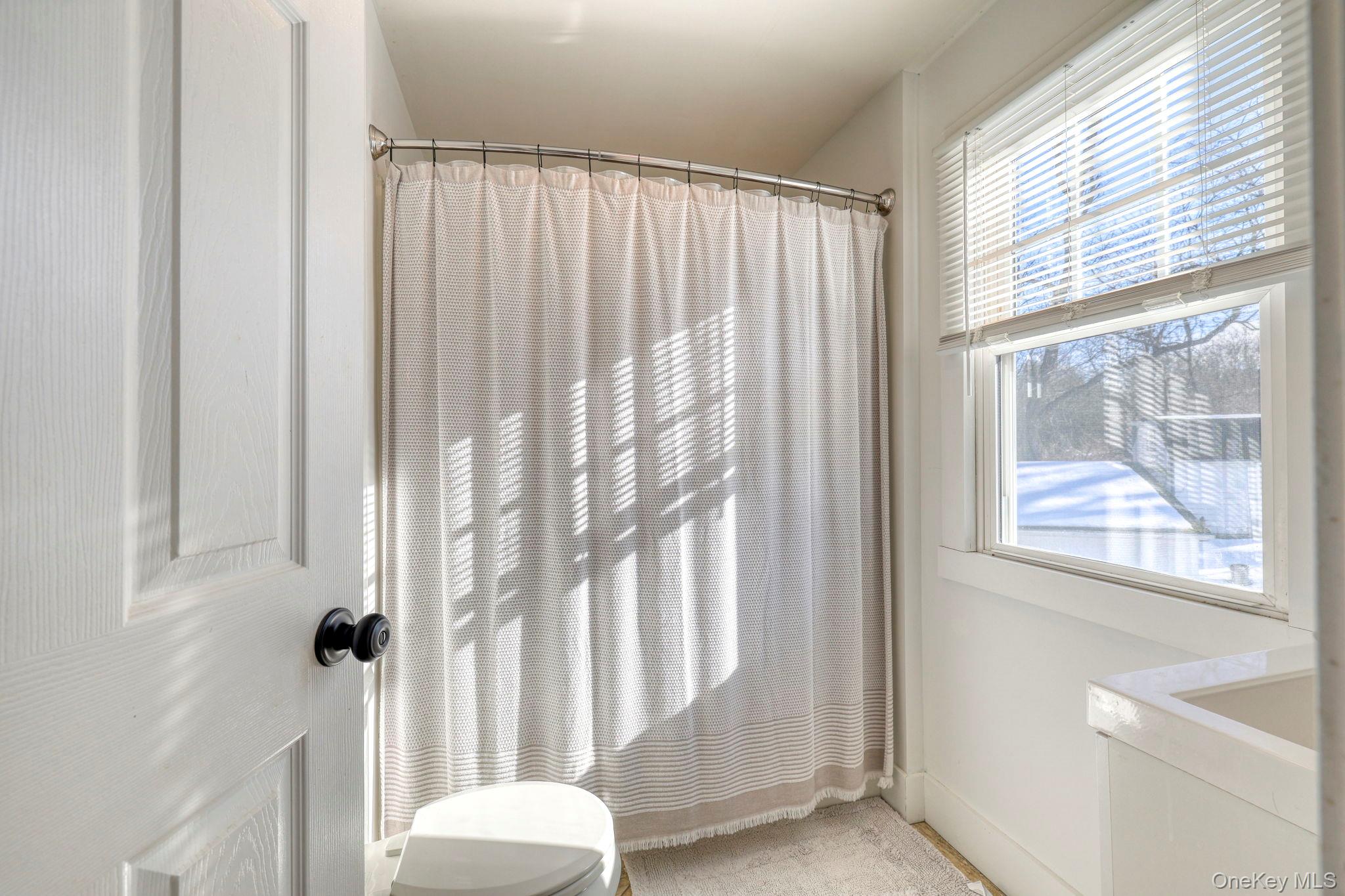 210 Overlook Road, Poughkeepsie, NY 12603