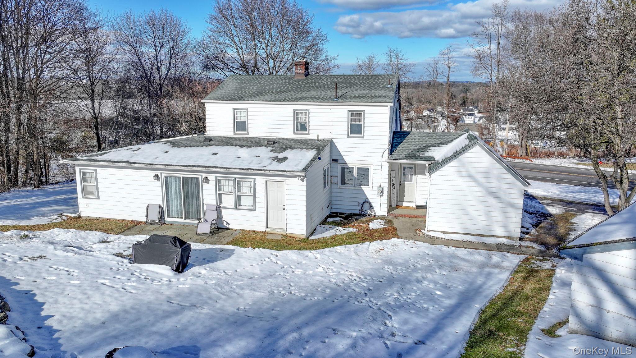 210 Overlook Road, Poughkeepsie, NY 12603