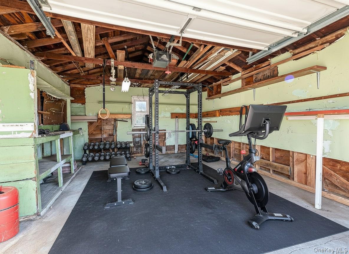 1433 Bowers Drive, Seaford, NY 11783