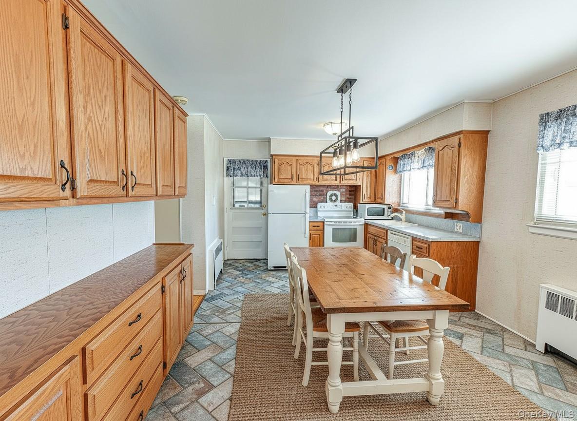 1433 Bowers Drive, Seaford, NY 11783