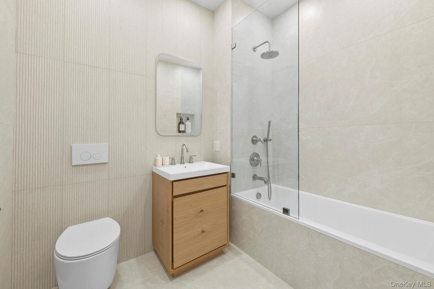 184 HAWTHORNE Street # 1A, Brooklyn, NY 11225