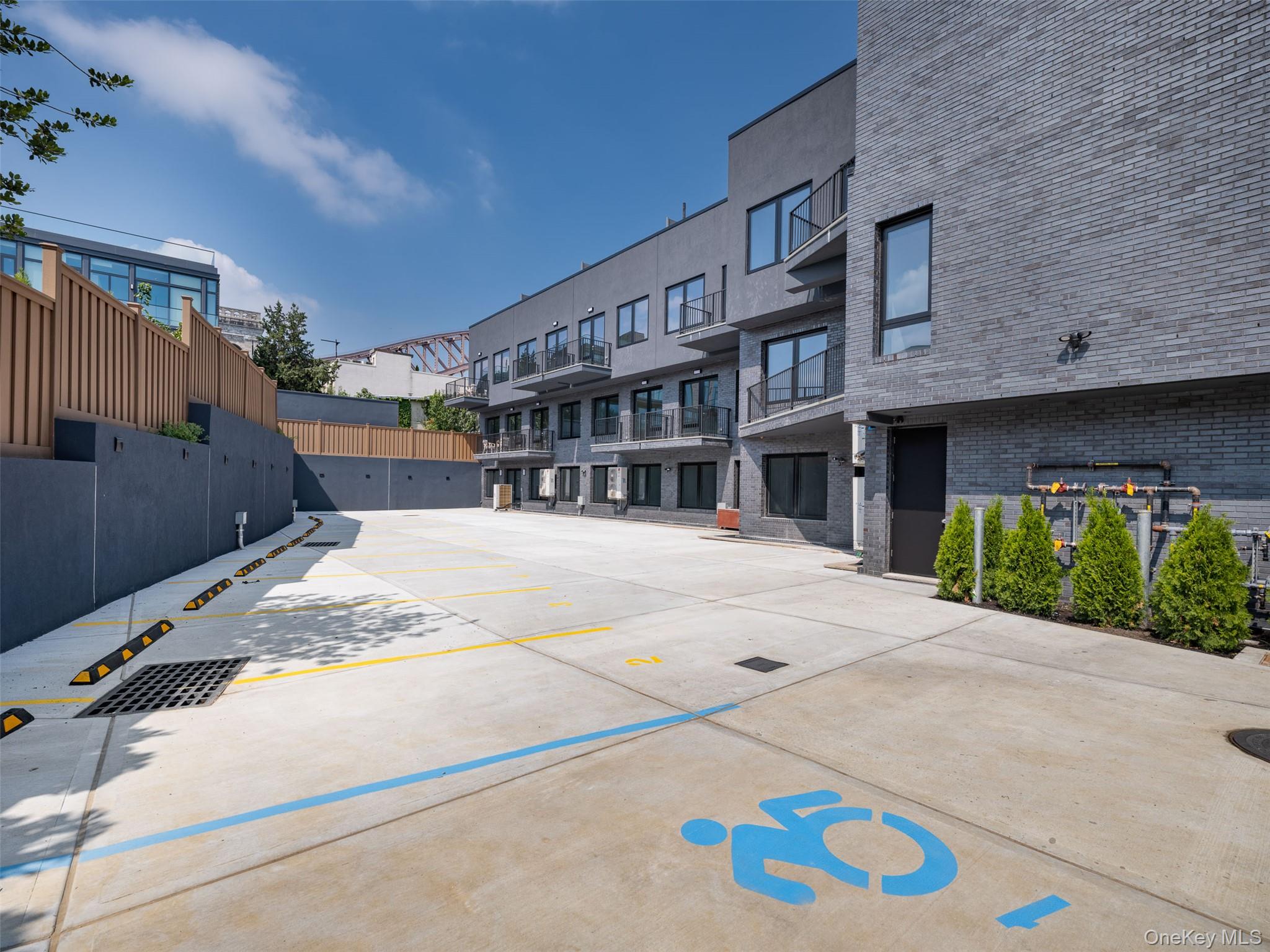 2131 Shore Boulevard # 1C, Astoria, NY 11105